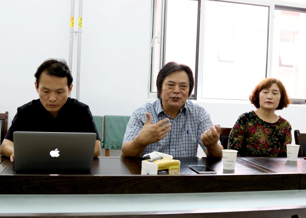 陈建国经理介绍临沂大学音乐学院的经验体会